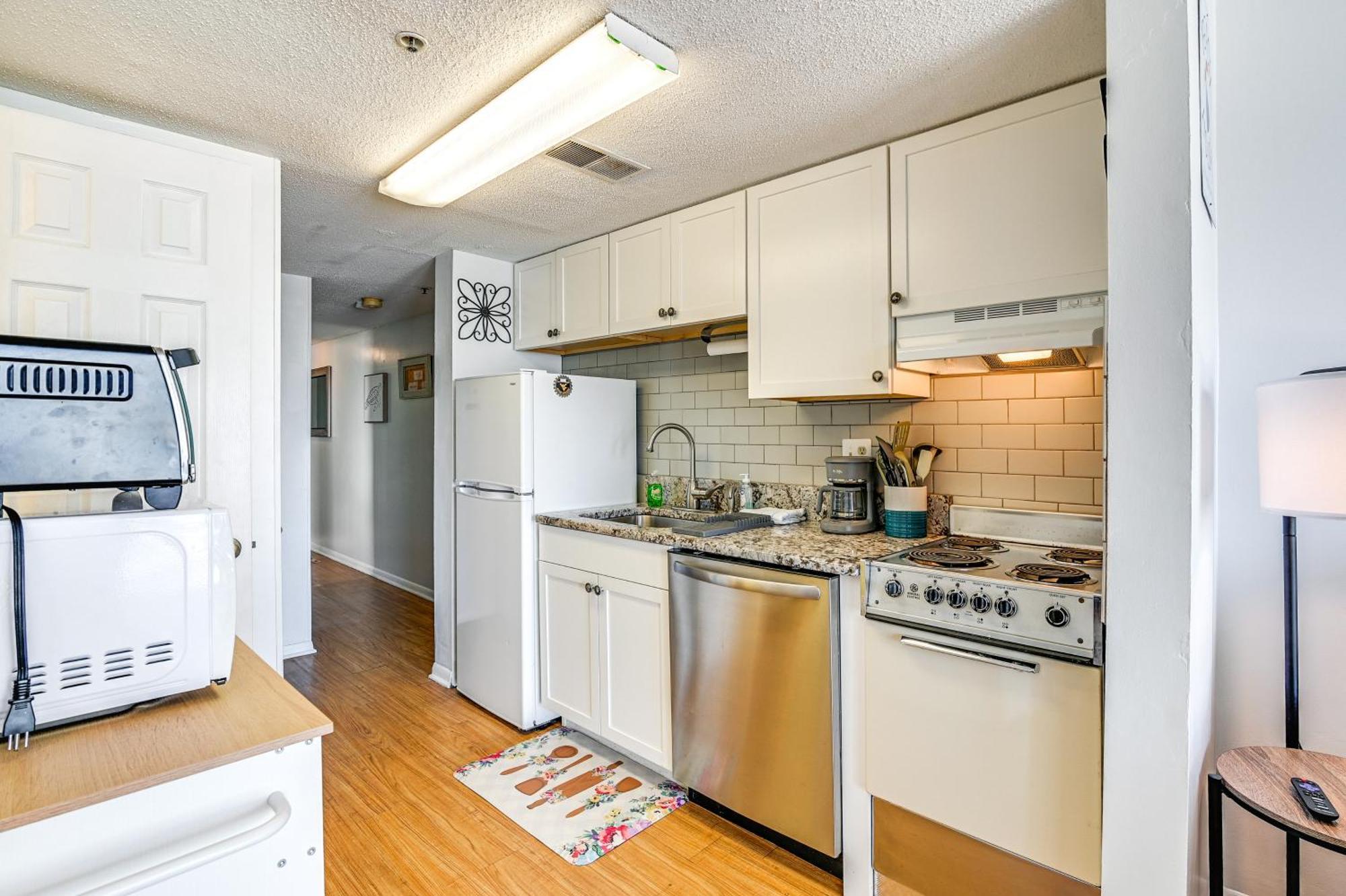 Cozy Beachfront Condo With Wifi, Views And Pool Access Myrtle Beach Exteriér fotografie